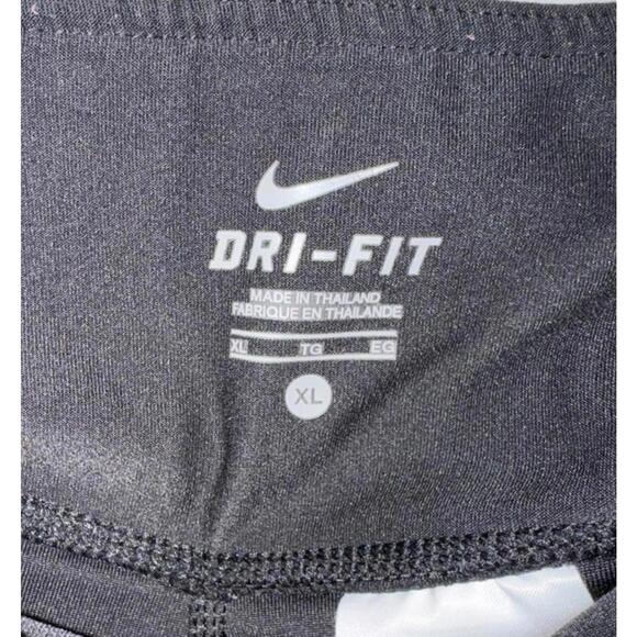 Women's Nike Dri-Fit Black Capri Workout Leggings - Size XL - Picture 3 of 5